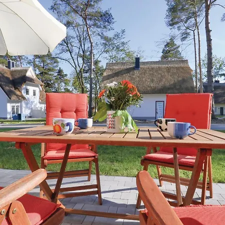 Holiday home Reetdachhaus 16 Auf Usedom *